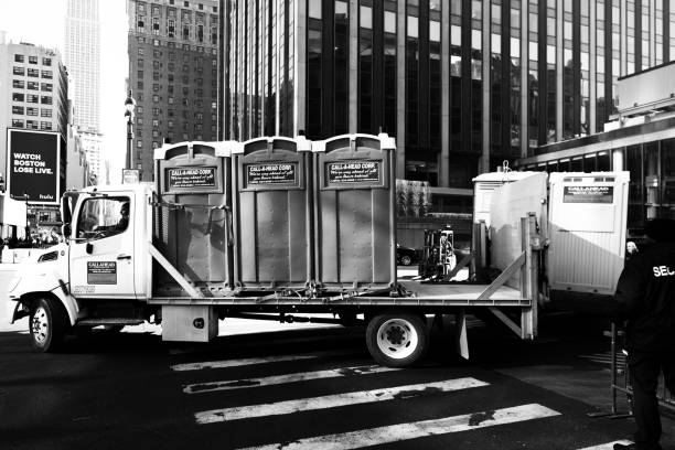 Best Best portable toilet rental  in Beloit, WI